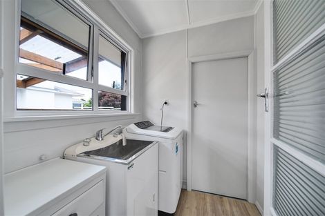 Photo of property in 22 Egmont Street, Hawera, 4610