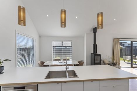 Photo of property in 4 Prospect Place, Western Heights, Hamilton, 3200