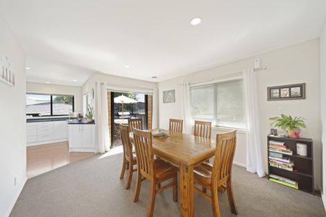 Photo of property in 35a Baird Street, Howick, Auckland, 2014