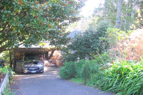 Photo of property in 75 Kauri Point Road, Laingholm, Auckland, 0604