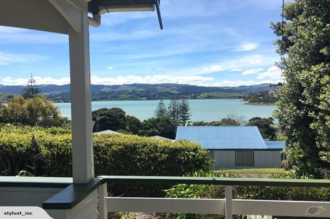 Photo of property in 2 Bayview Road, Paremata, Porirua, 5024