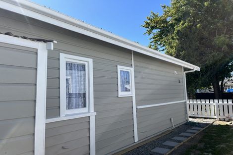 Photo of property in 505 Featherston Street, Roslyn, Palmerston North, 4414