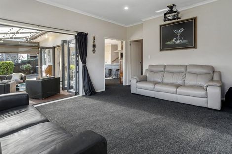 Photo of property in 15 Riddington Rise, Ohauiti, Tauranga, 3112