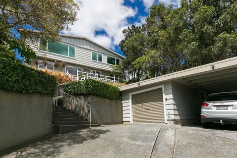 Photo of property in 35 Versailles Street, Karori, Wellington, 6012