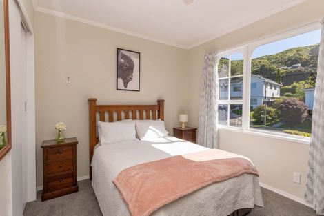 Photo of property in 52 Oriel Avenue, Tawa, Wellington, 5028
