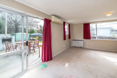 Photo of property in 22 Kupe Drive, Carterton, 5713