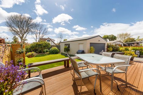 Photo of property in 12 Humphries Place, Awapuni, Palmerston North, 4412