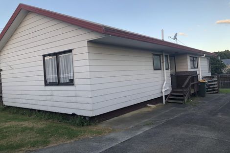 Photo of property in 8 Justamere Place, Weymouth, Auckland, 2103