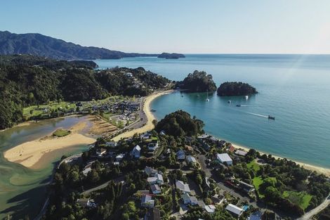 Photo of property in 30 Kotare Place, Kaiteriteri, Motueka, 7197