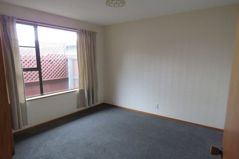 Photo of property in 2/246 Avonhead Road, Avonhead, Christchurch, 8042