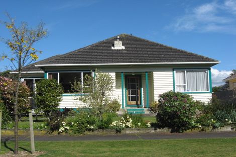 Photo of property in 30 Kaimata Street, Brooklands, New Plymouth, 4310