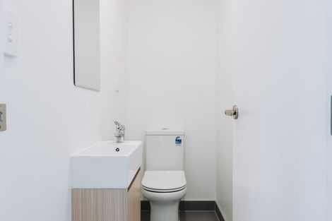 Photo of property in 68 Tukari Lane, Mangere Bridge, Auckland, 2022