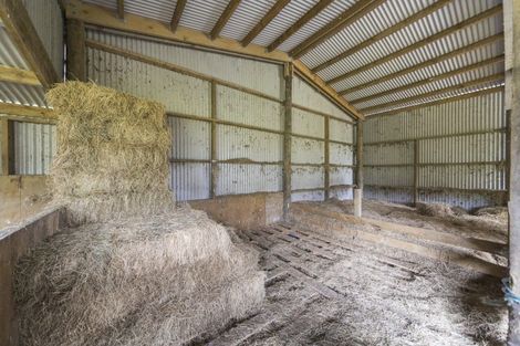 Photo of property in 237 Ngaio Road, Halcombe, Palmerston North, 4479