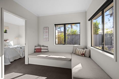 Photo of property in 16 Akaroa Road, Poraiti, Napier, 4112