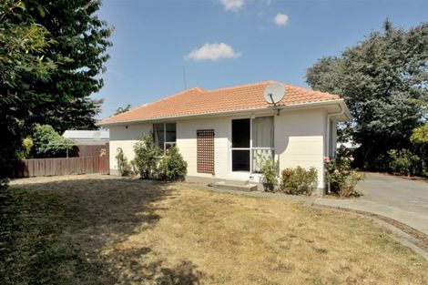 Photo of property in 16 Mckellar Place, Hornby, Christchurch, 8042