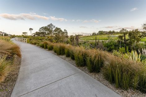 Photo of property in 7 Weta Road, Hobsonville, Auckland, 0616