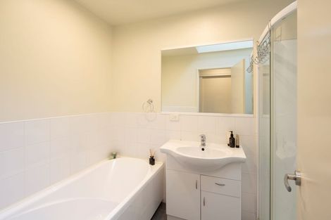 Photo of property in 2/1080 Frankton Road, Frankton, Queenstown, 9300