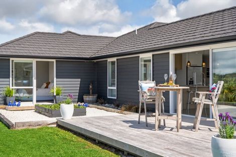 Photo of property in 308 Owhiwa Road, Parua Bay, Onerahi, 0192