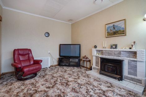 Photo of property in 112 Shamrock Street, Takaro, Palmerston North, 4412
