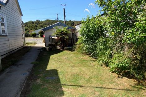 Photo of property in 38 Dick Street, Reefton, 7830