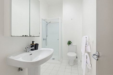 Photo of property in Mendosa Terraces Apartments, 14/9 Ebor Street, Te Aro, Wellington, 6011