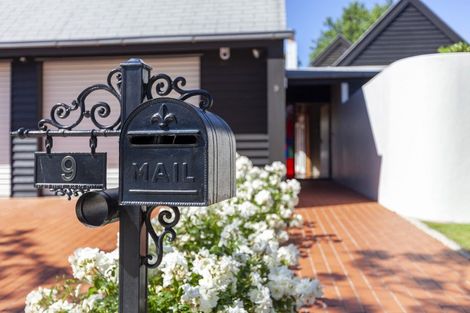 Photo of property in 9-11 Rosebank Grove, Waikanae, 5036