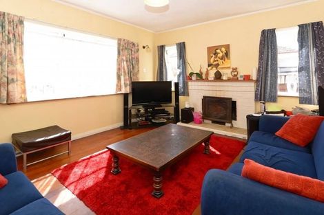 Photo of property in 96 Forest Lake Road, Forest Lake, Hamilton, 3200