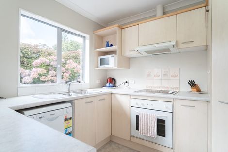 Photo of property in 5 Pohutukawa Grove, Titahi Bay, Porirua, 5022