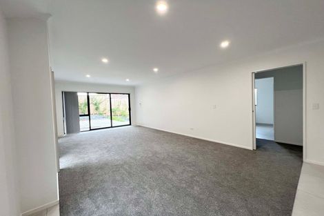Photo of property in 15c Regia Close, Half Moon Bay, Auckland, 2012