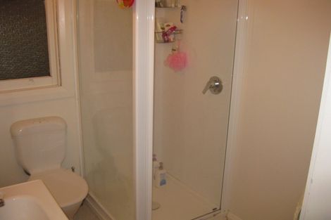 Photo of property in 158 Oriental Parade, Oriental Bay, Wellington, 6011