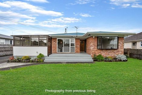 Photo of property in 62 Kelvin Road, Papakura, 2110