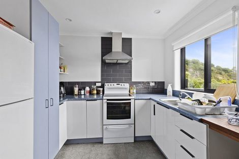 Photo of property in 83 Tannadyce Street, Strathmore Park, Wellington, 6022