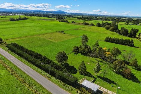 Photo of property in 16 Northbrook Road, Rangiora, 7400