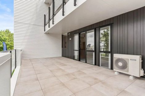 Photo of property in 7/130 Stancombe Road, Flat Bush, Auckland, 2016