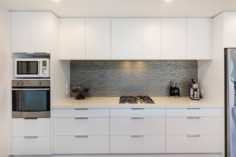 Photo of property in 36 Freedom Drive, Kelvin Grove, Palmerston North, 4414