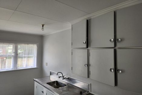 Photo of property in 2/8 Ararino Street, Trentham, Upper Hutt, 5018