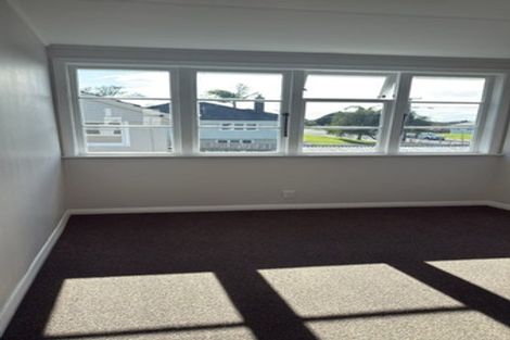 Photo of property in 5 Marsden Street, Hauraki, Auckland, 0622