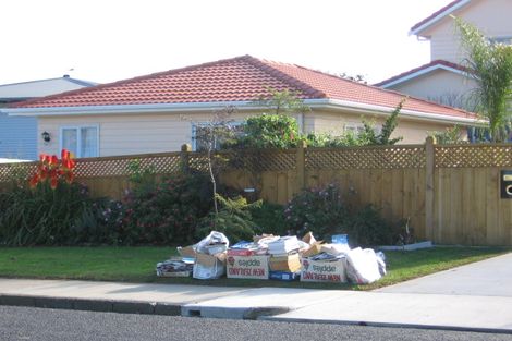 Photo of property in 19 Patons Road, Howick, Auckland, 2014