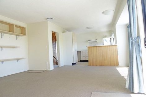 Photo of property in 2/708 Beach Road, Browns Bay, Auckland, 0630