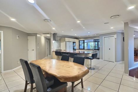 Photo of property in 9 Bassett Place, Taradale, Napier, 4112