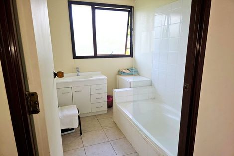 Photo of property in 1/231 Don Buck Road, Massey, Auckland, 0614