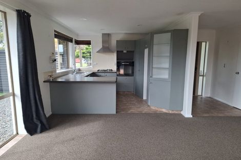 Photo of property in 14 Beachmere Place, Papamoa Beach, Papamoa, 3118