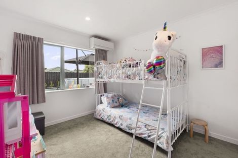 Photo of property in 11 Checkerberry Court, Henderson, Auckland, 0612