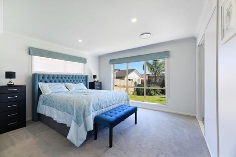 Photo of property in 8 Brookwood Drive, Henderson, Auckland, 0612