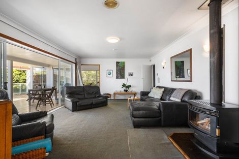 Photo of property in 112 Tangaroa Road, Whangamata, 3620