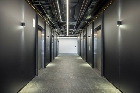 Photo of property in 1/45 Queen Street, Northcote Point, Auckland, 0627