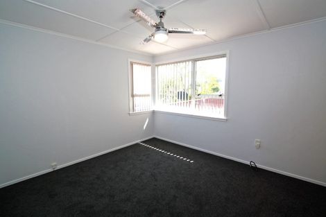 Photo of property in 33 Clearmont Crescent, Blagdon, New Plymouth, 4310