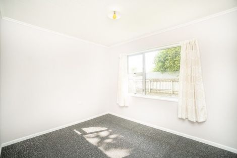 Photo of property in 3 Seddon Street, Takaro, Palmerston North, 4412
