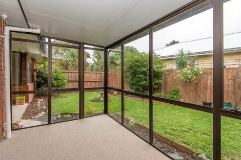 Photo of property in 2/35 Division Street, Riccarton, Christchurch, 8041
