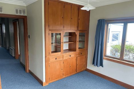 Photo of property in 22 Rangitira Avenue, Palmerston North, 4414